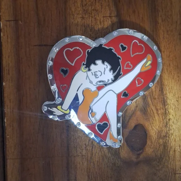 Betty Boop Belt Buckle - Picture 4 of 7